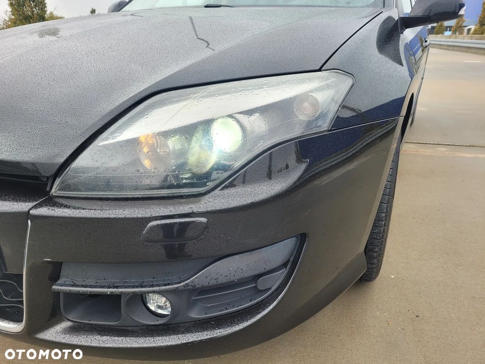 Renault Laguna dCi 175 FAP GT - 19