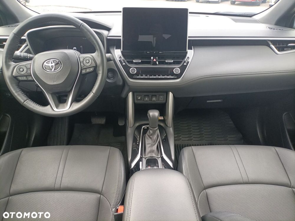 Toyota Corolla Cross 2.0 Hybrid Executive AWD - 9