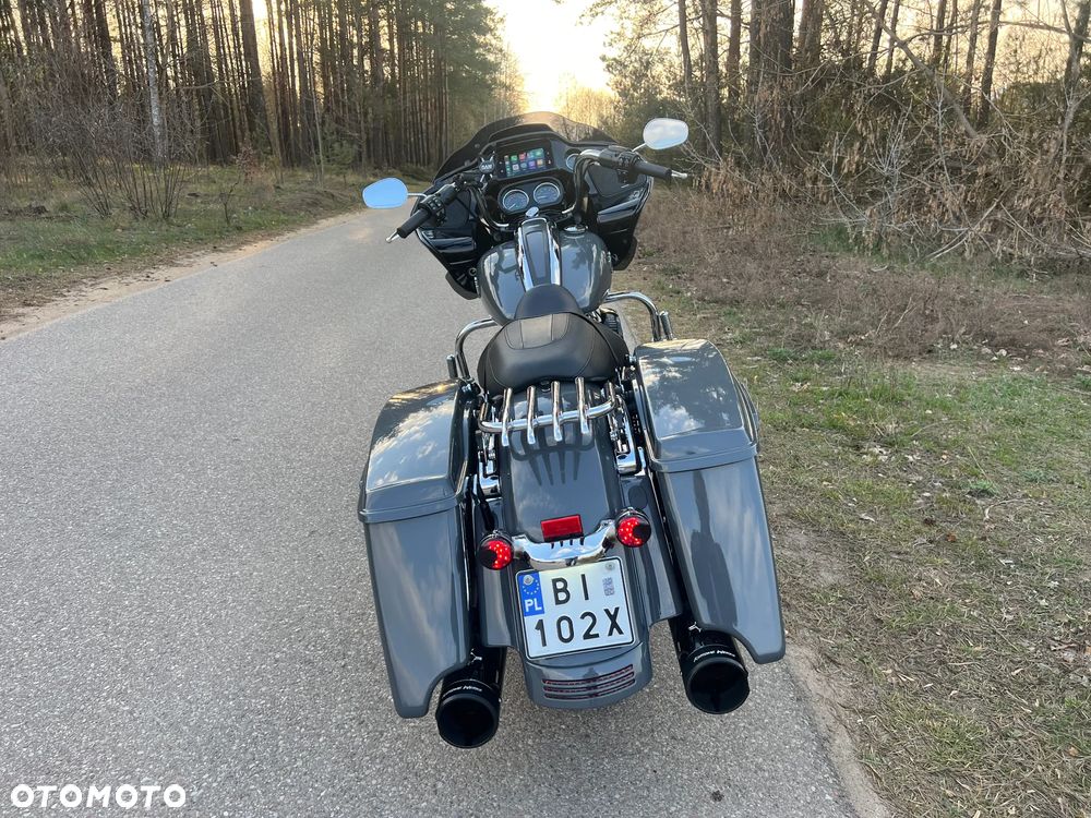 Harley-Davidson Touring Road Glide - 8