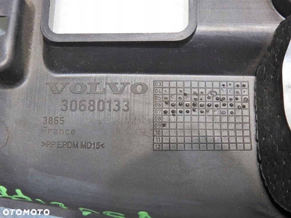 OBUDOWA KOLUMNY KIEROWNICZEJ VOLVO V50 LIFT - 10
