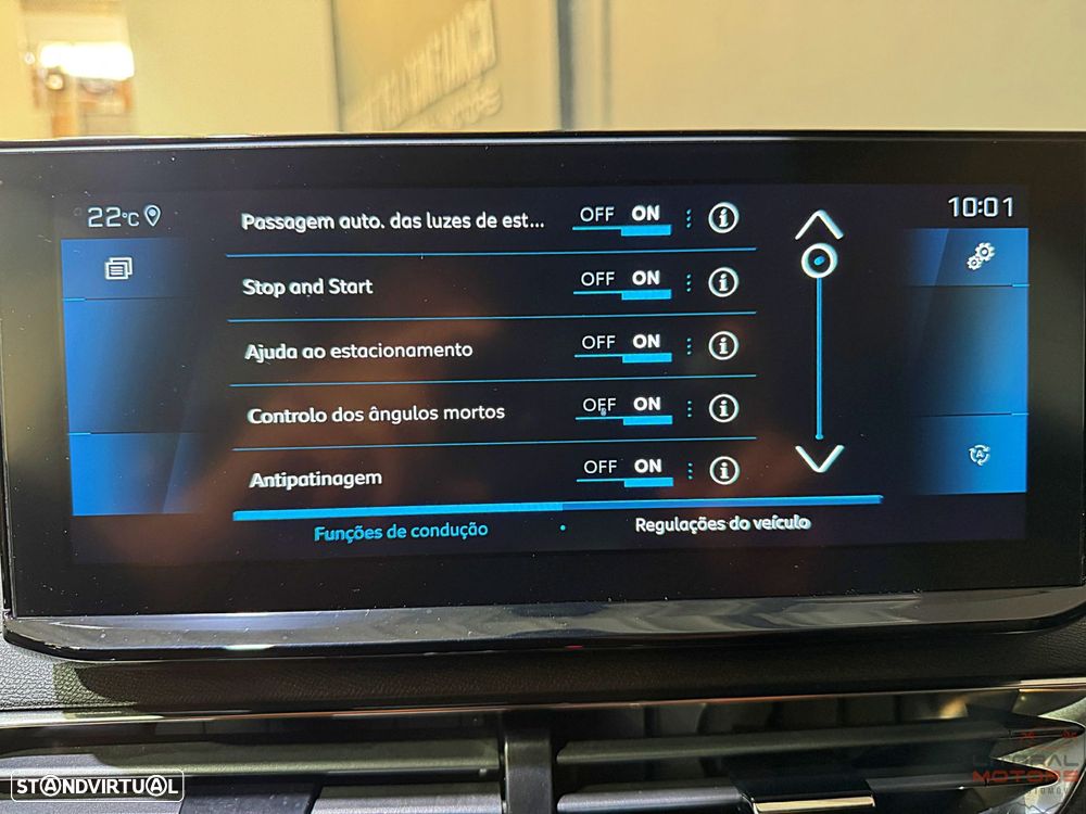Peugeot 3008 1.2 PureTech Allure Pack EAT8 - 31