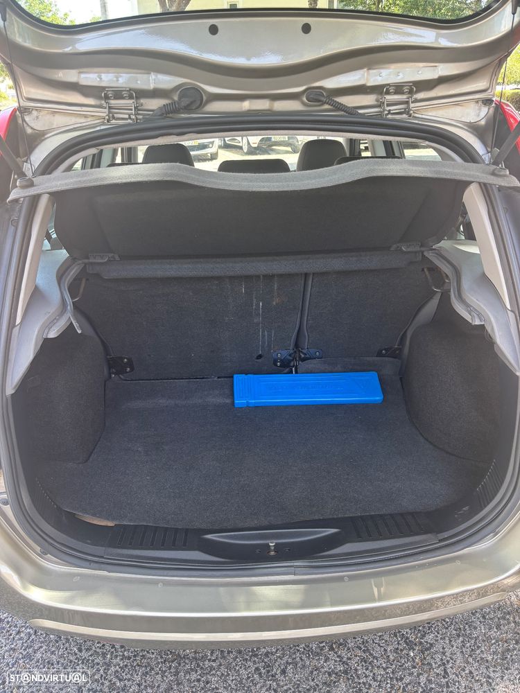 Ford Fusion 1.4 TDCI Elegance - 15