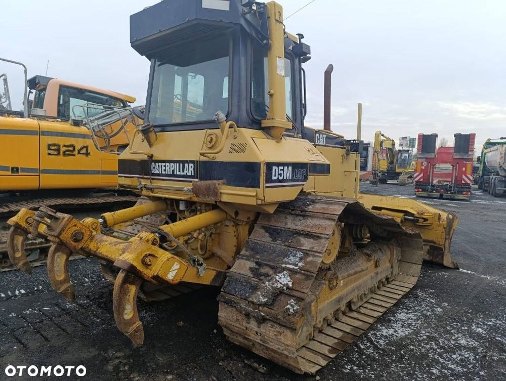 Caterpillar D5H - 3
