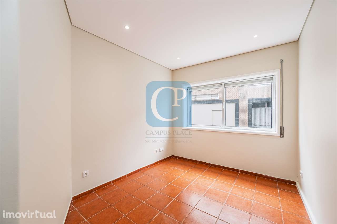 Apartamento T2 em Pedrouços, próximo à Rotunda da Areosa, Pedrouços, M - Grande imagem: 3/21