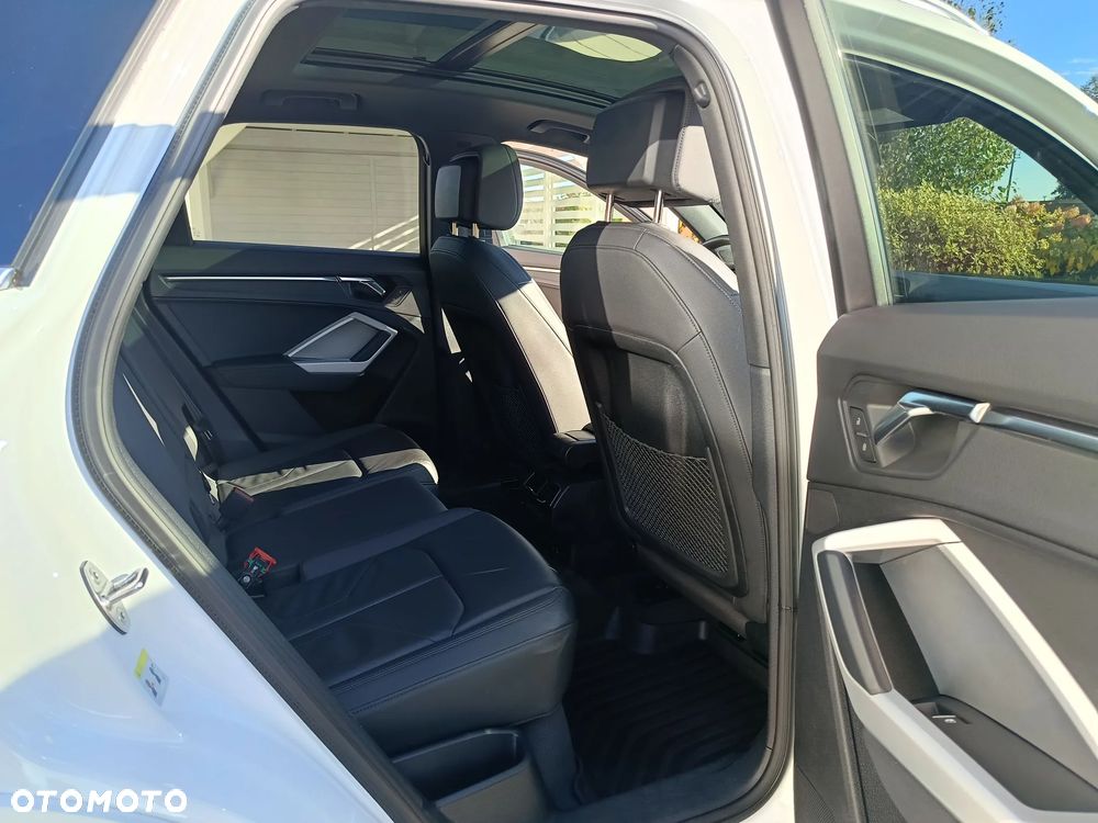 Audi Q3 - 12
