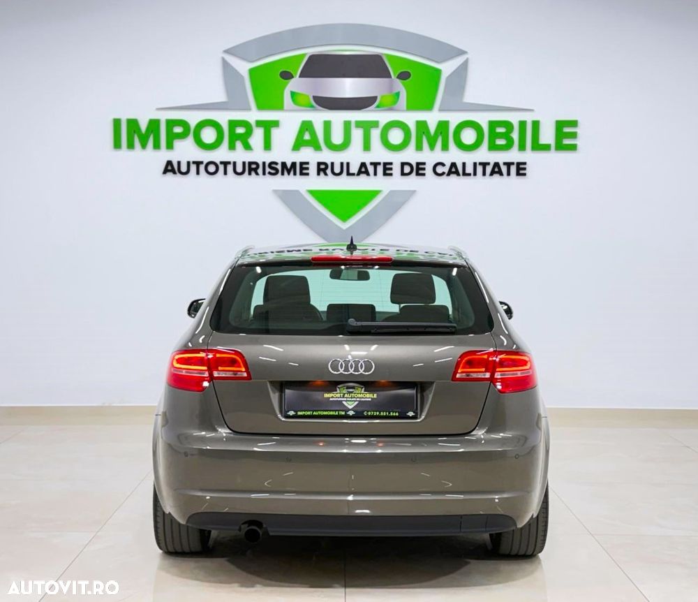 Audi A3 Sportback 1.2 TFSI Attraction - 5