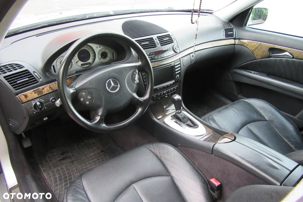 Mercedes-Benz Klasa E - 5