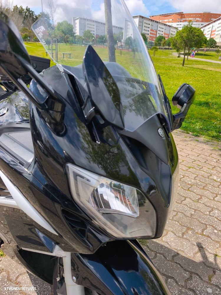 Yamaha FJR 1300 - 11