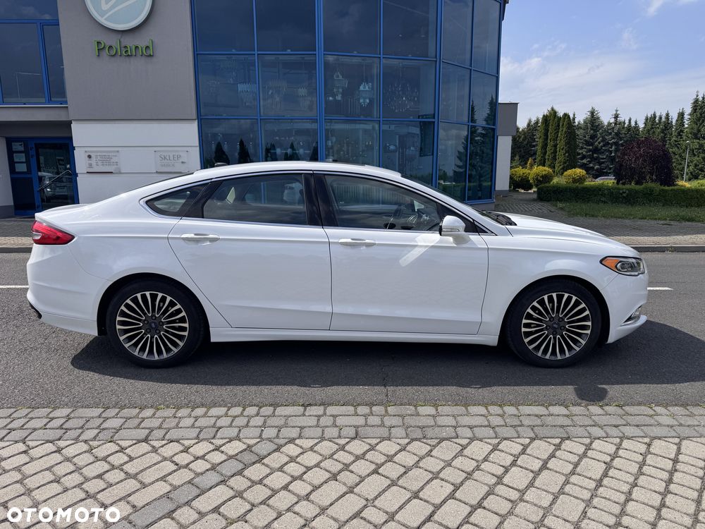 Ford Fusion 2.0 EcoBoost Titanium - 4