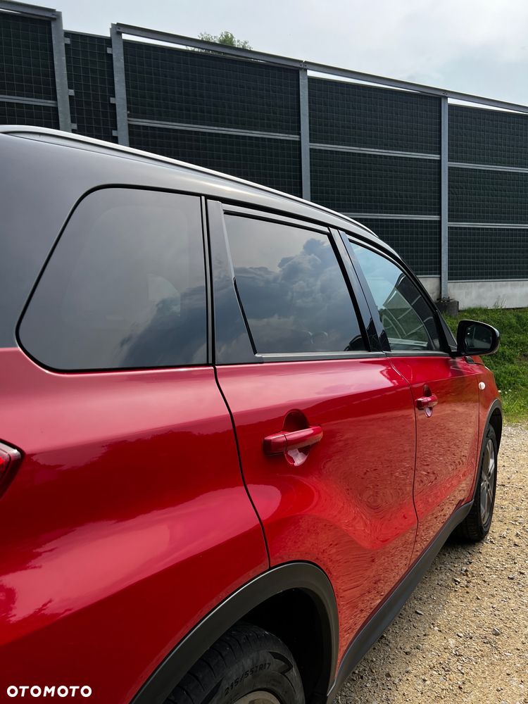 Suzuki Vitara 1.6 DDiS (4x4) Allgrip Comfort - 24