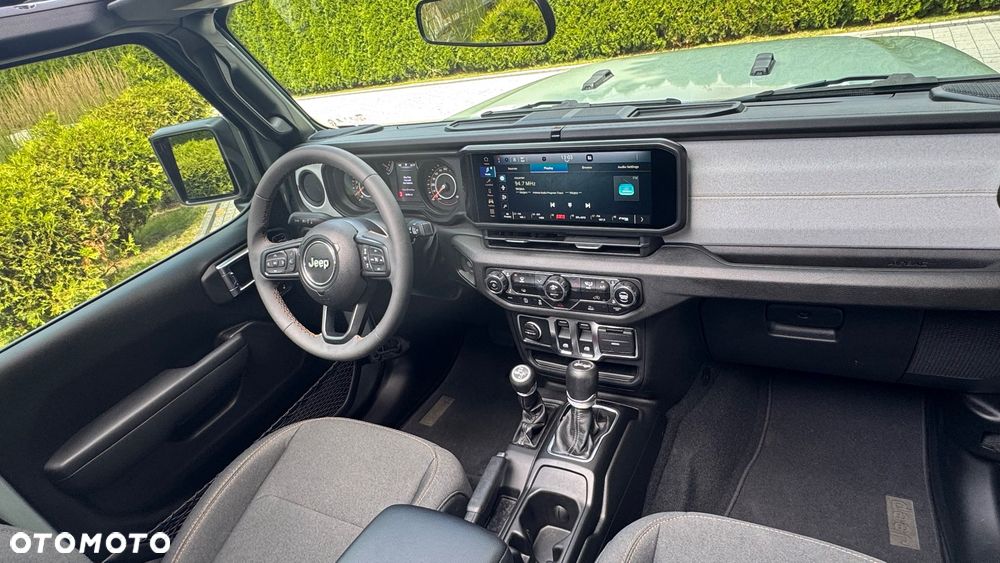 Jeep Wrangler 2.0 T-GDI AWD Automatik Sport - 12