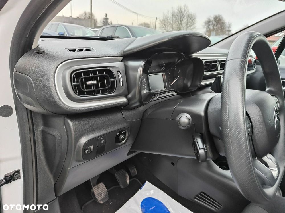 Citroën C3 1.2 PureTech Origins - 11