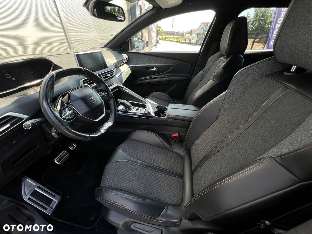Peugeot 3008 - 17