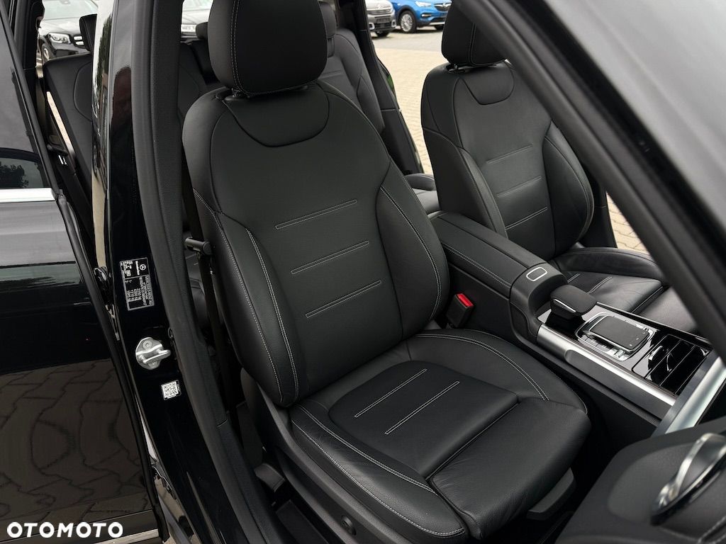 Mercedes-Benz GLB 220 d 4-Matic 8G-DCT - 36