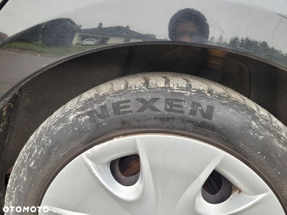 KOŁA FELGI STALOWE 16'' Z OPONAMI I KOŁPAKAMI BMW E81 E82 E87 E88 - 8