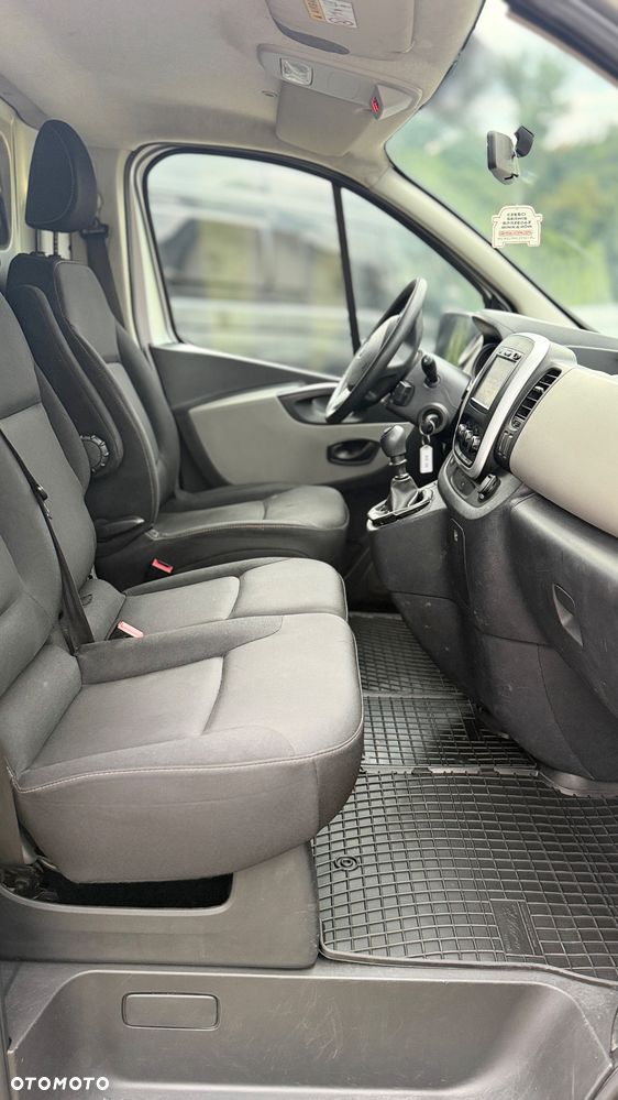 Renault Trafic - 9