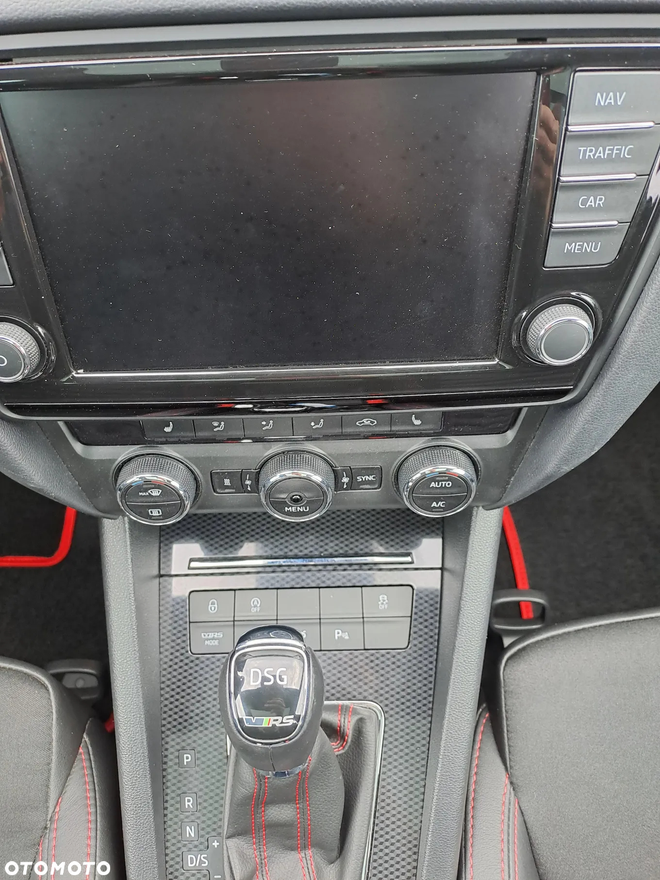 Skoda Octavia 2.0 TDI RS Challenge DSG - 17