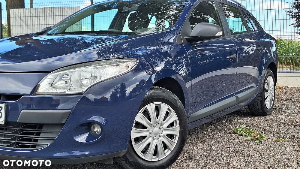 Renault Megane 1.6 16V 100 Authentique - 25