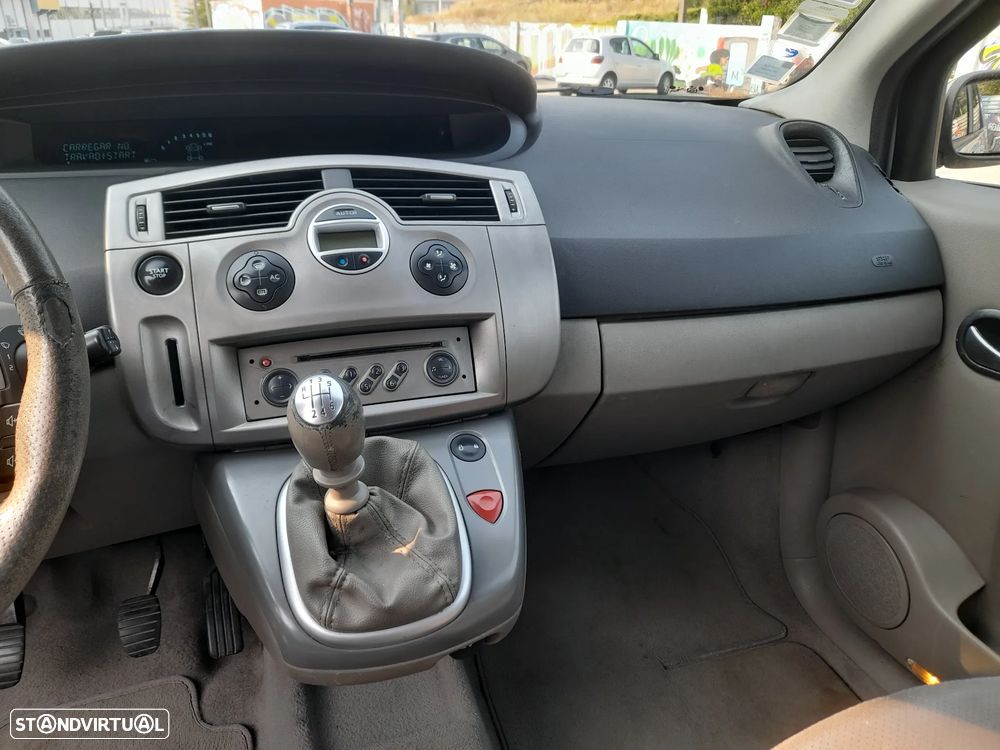Renault Grand Scénic 1.5 dCi Dynamique Luxe - 10