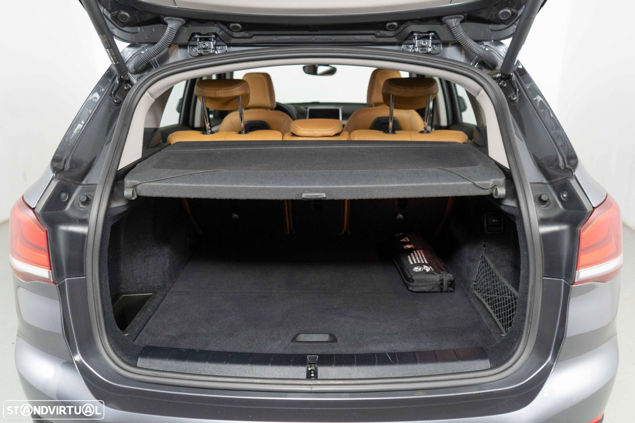BMW X1 25 e xDrive Corporate Edition - 11