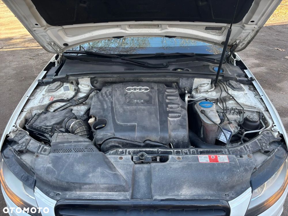 Audi A4 Avant 2.0 TDI - 23