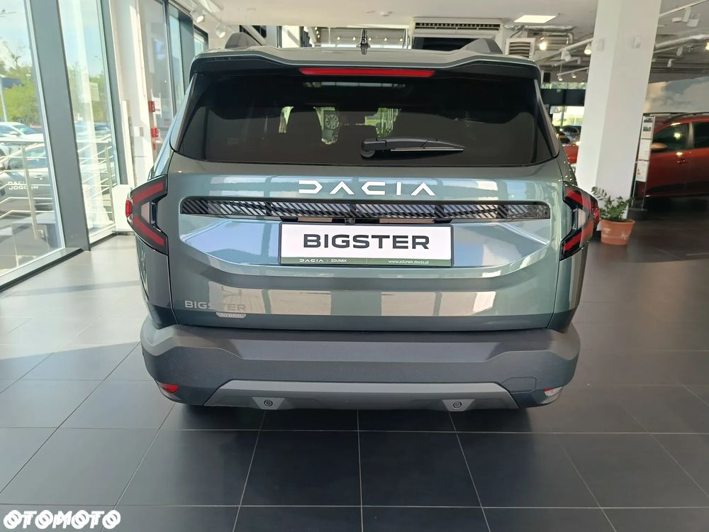 Dacia Bigster 1.8 Full Hybrid 155 Journey MMT - 9