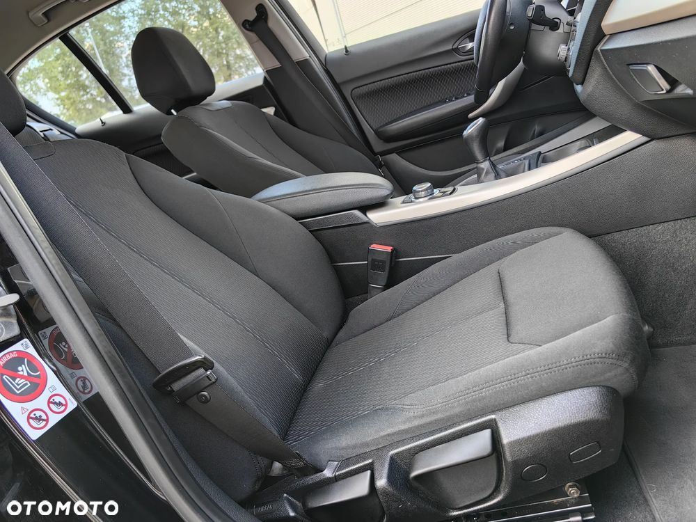 BMW Seria 1 116d EfficientDynamics Edition - 11