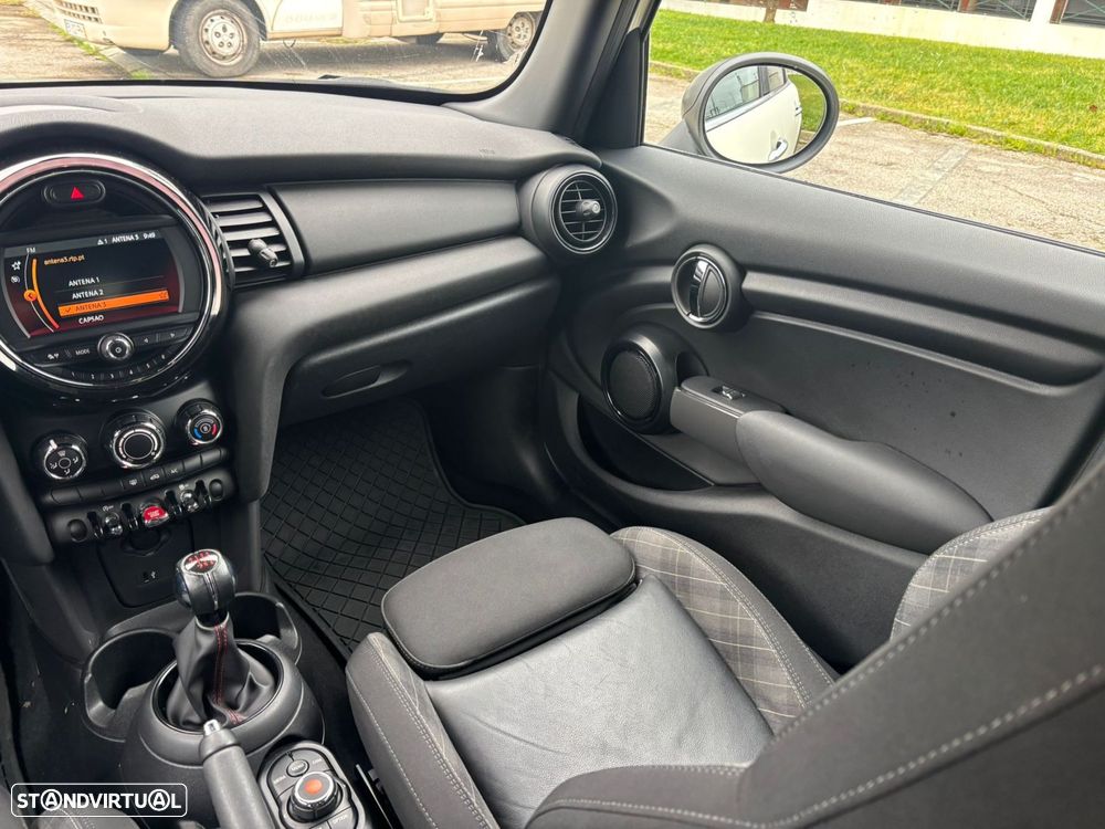 MINI 5 Portas - 32