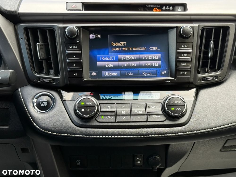 Toyota RAV4 2.0 D-4D Premium 4x2 - 7
