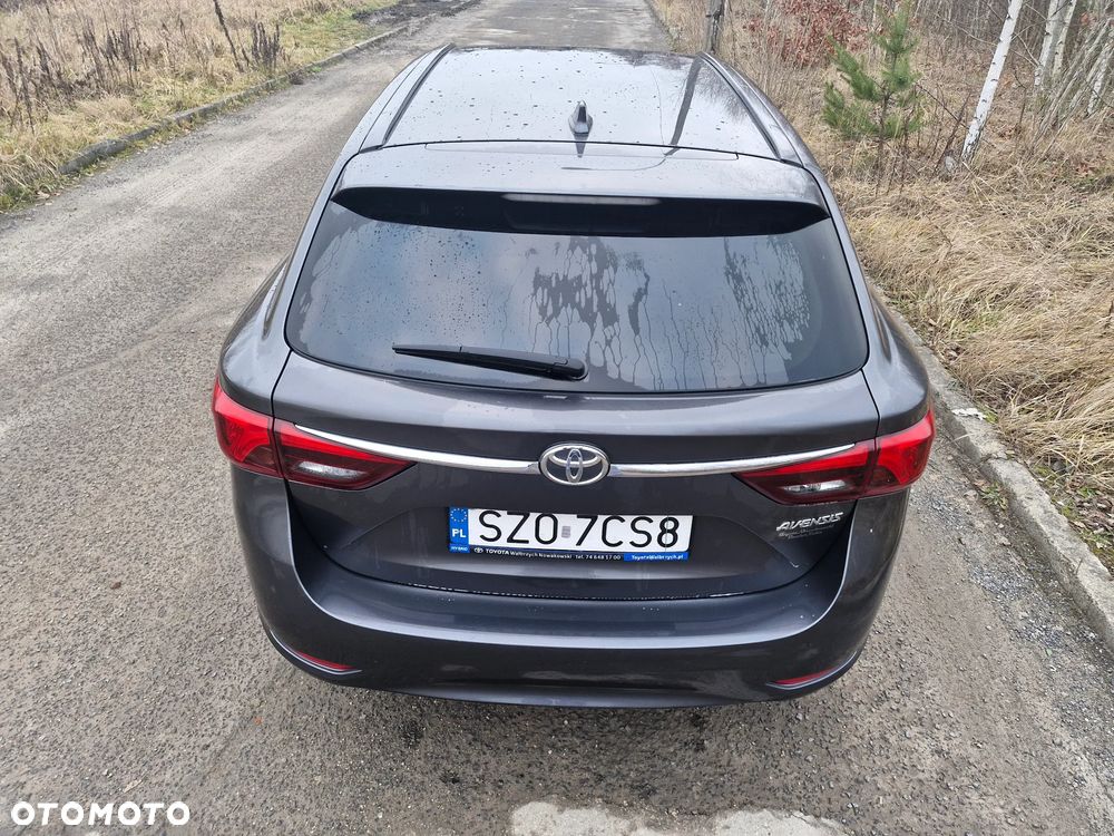 Toyota Avensis 2.0 D-4D Premium - 14