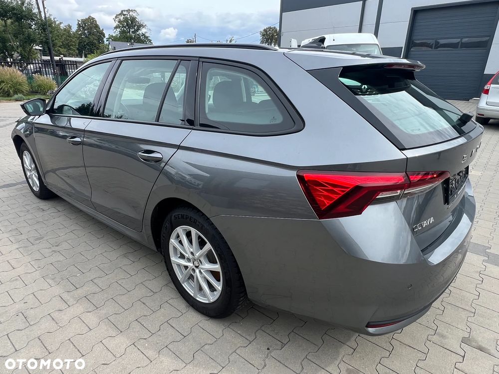 Skoda Octavia 2024 photo 5