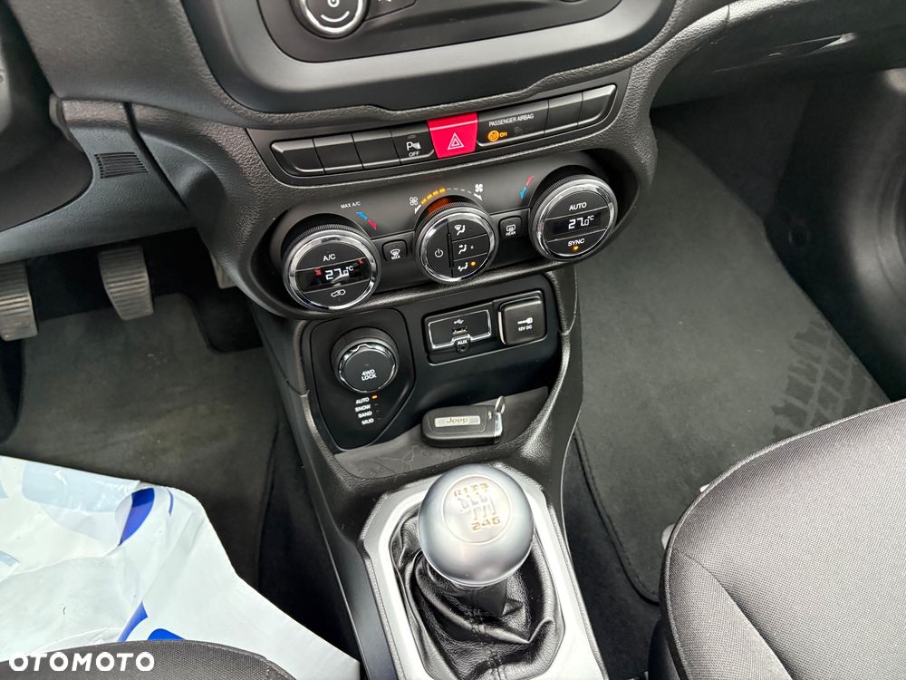 Jeep Renegade - 14