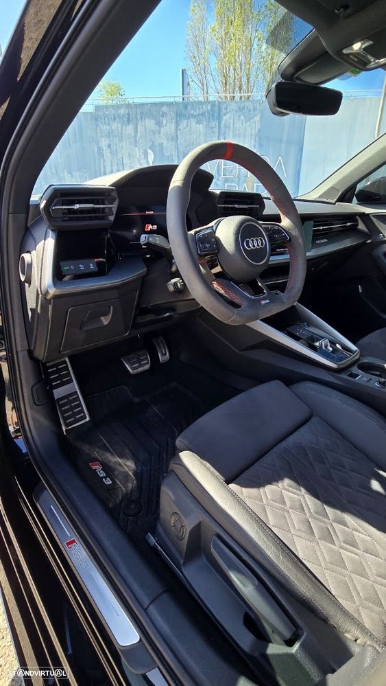 Audi RS3 Sportback 2.5 TFSI quattro S tronic - 21