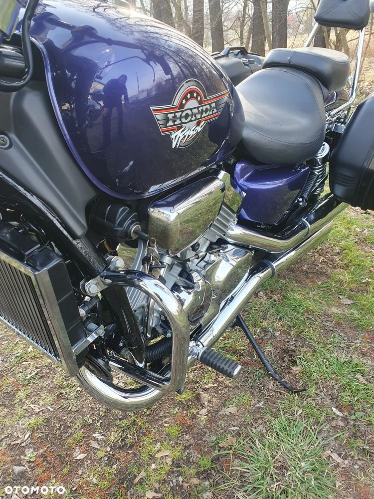 Honda VF - 10