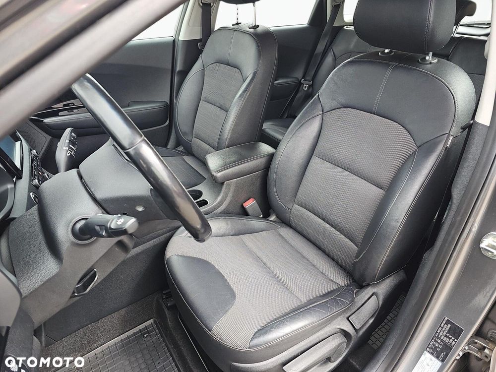 Kia Niro - 14