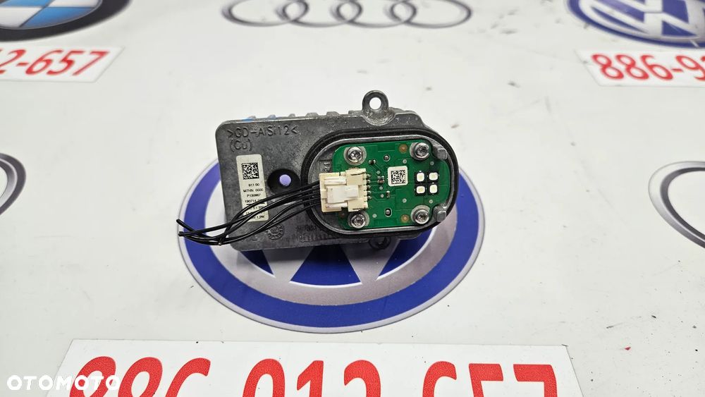Mercedes C klasa W205 przetwornica LED Moduł P130867 - 4