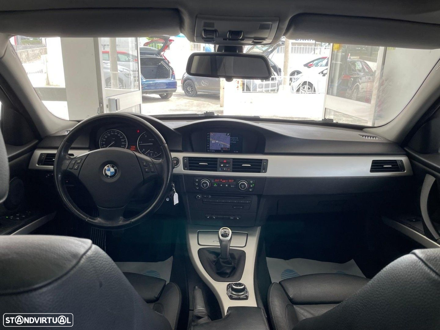 BMW 320 d EfficientDynamics Navigation - 6