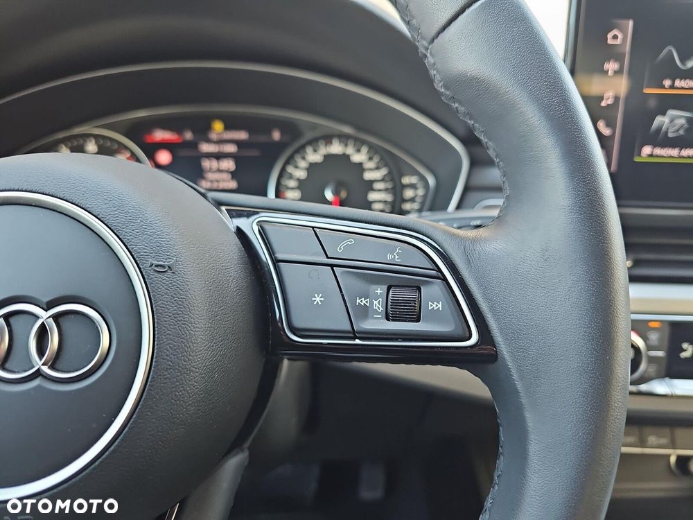 Audi A4 Limousine - 15