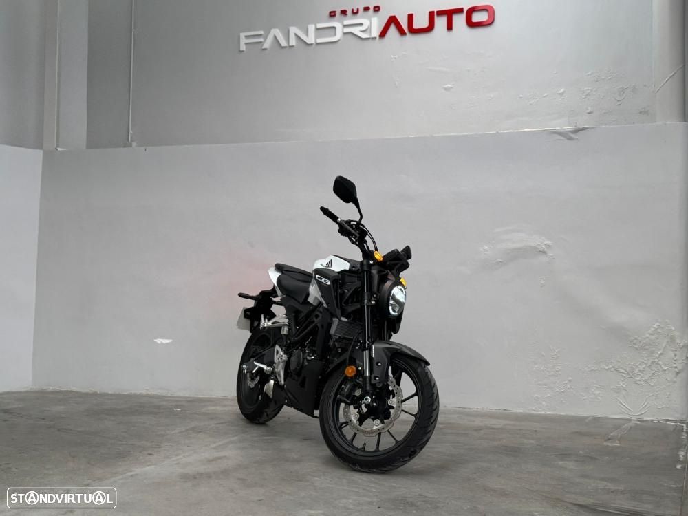 Honda CB 125 Neo Sports Café - 1