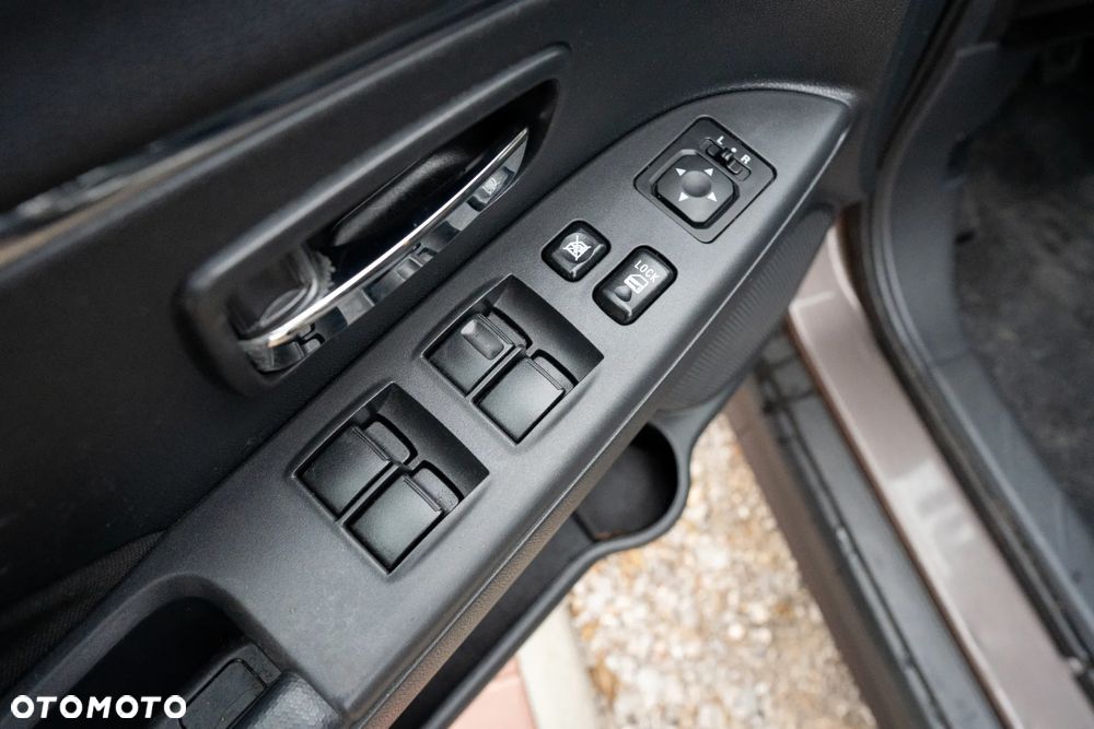 Mitsubishi ASX 1.6 ClearTec 2WD - 17