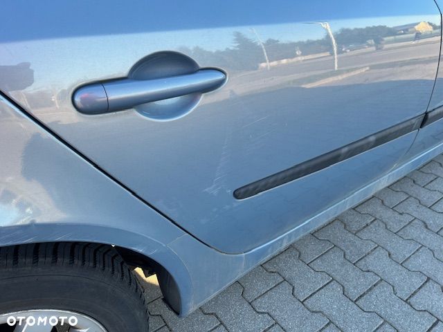 Renault Laguna 1.9 dCi Expression - 6