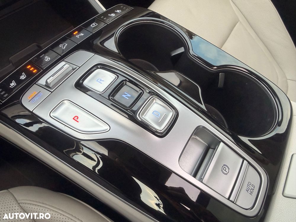 Hyundai Tucson HEV 1.6 l 230 CP 4WD 6AT Luxury - 15