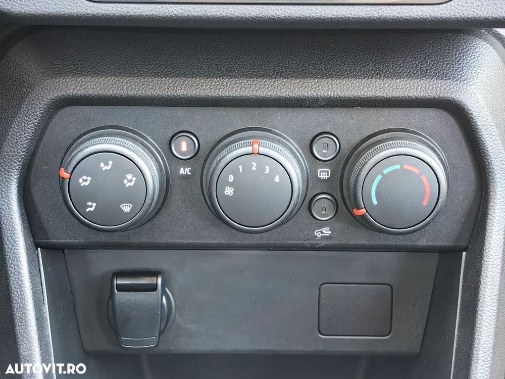Dacia Logan TCe 90 MT6 Comfort - 20