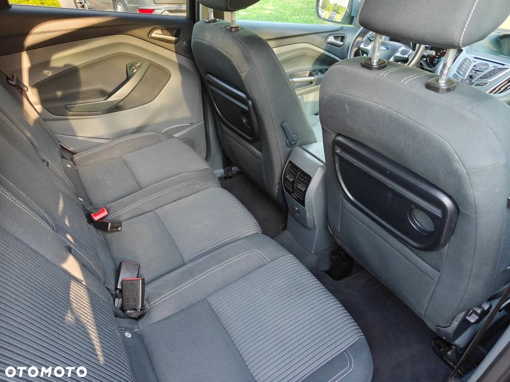 Ford C-MAX 2.0 TDCi Titanium - 15