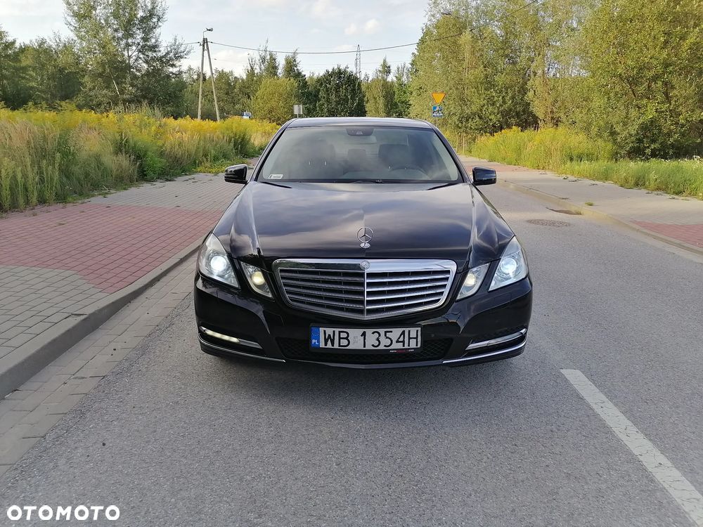 Mercedes-Benz Klasa E 220 CDI BlueEff Elegance - 2