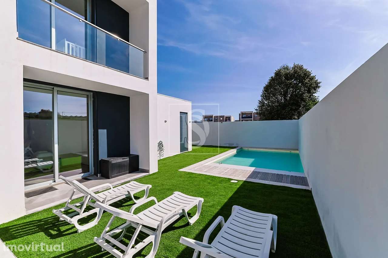 Moradia T4, C\Nova, com Piscina, a 2 minutos do Centro de Barcelos - Grande imagem: 2/37