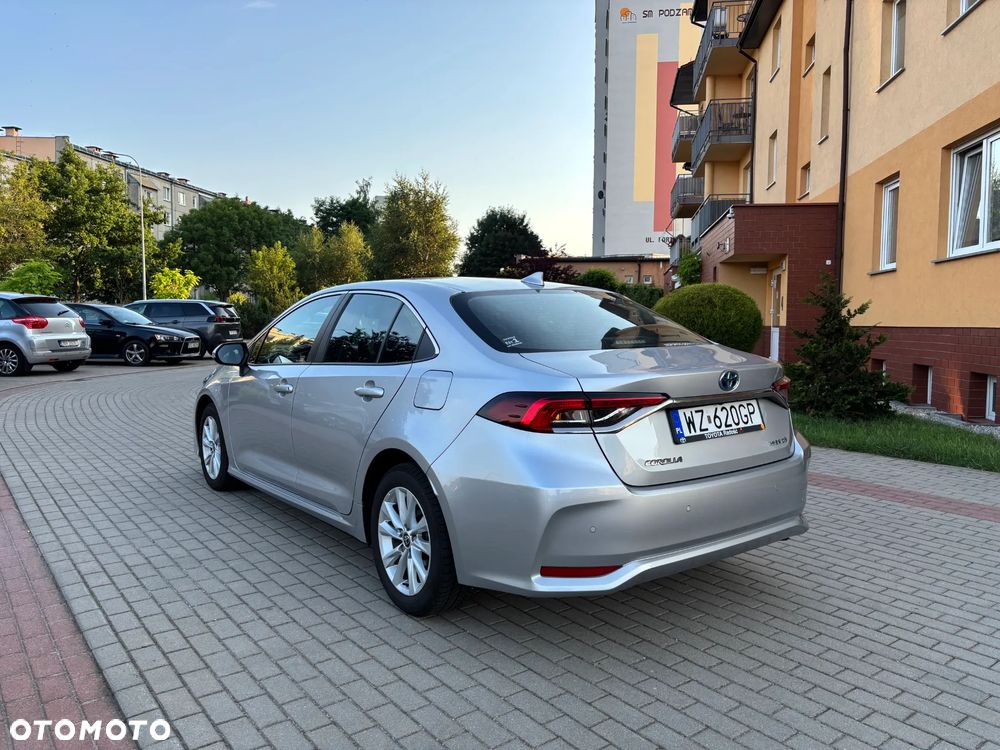 Toyota Corolla 1.8 Hybrid Comfort - 8