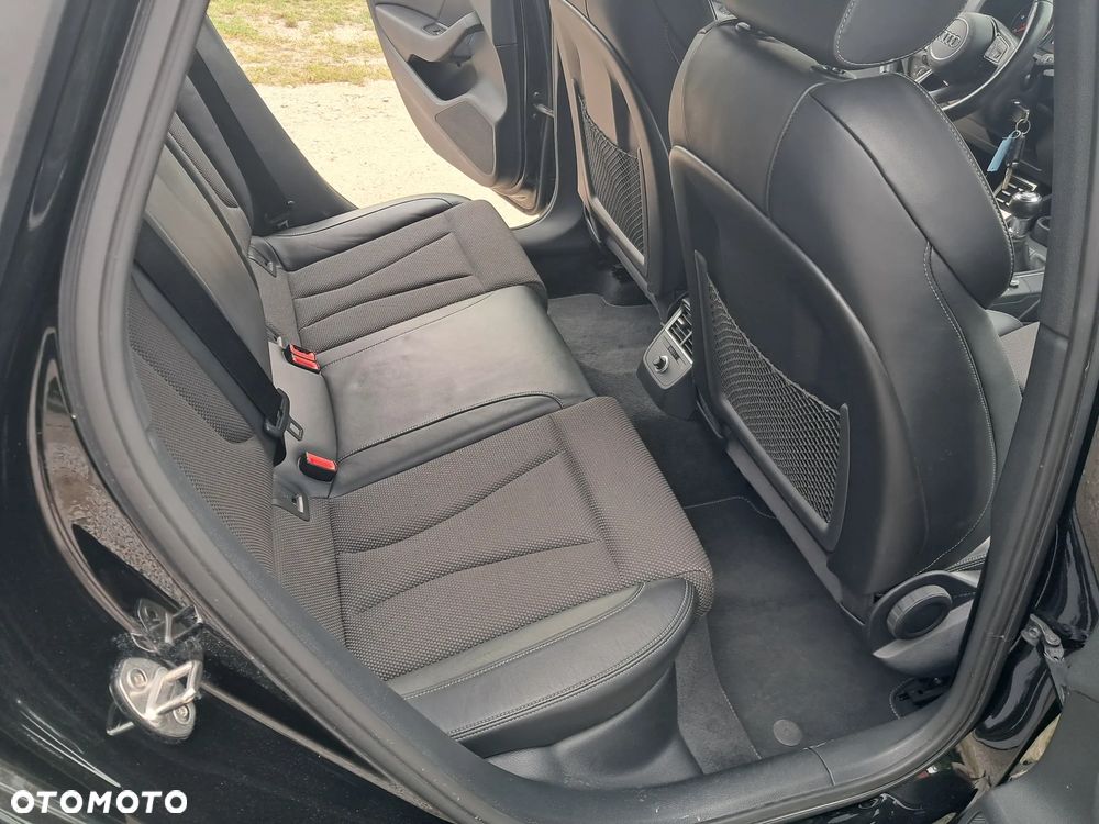 Audi A3 Sportback 2.0 TDI S line Sportpaket - 32