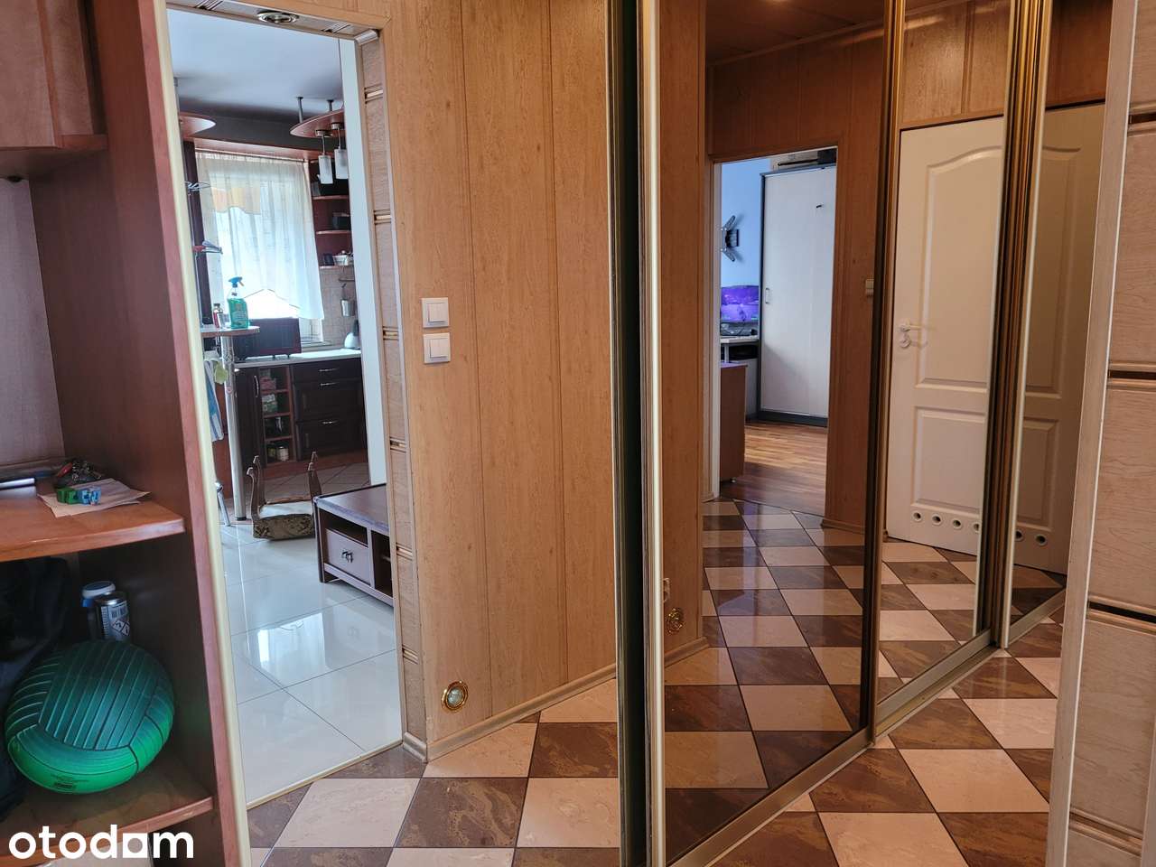 48 m2/ 2 pokoje /METRO 700 m/ Wola Park/ balkon