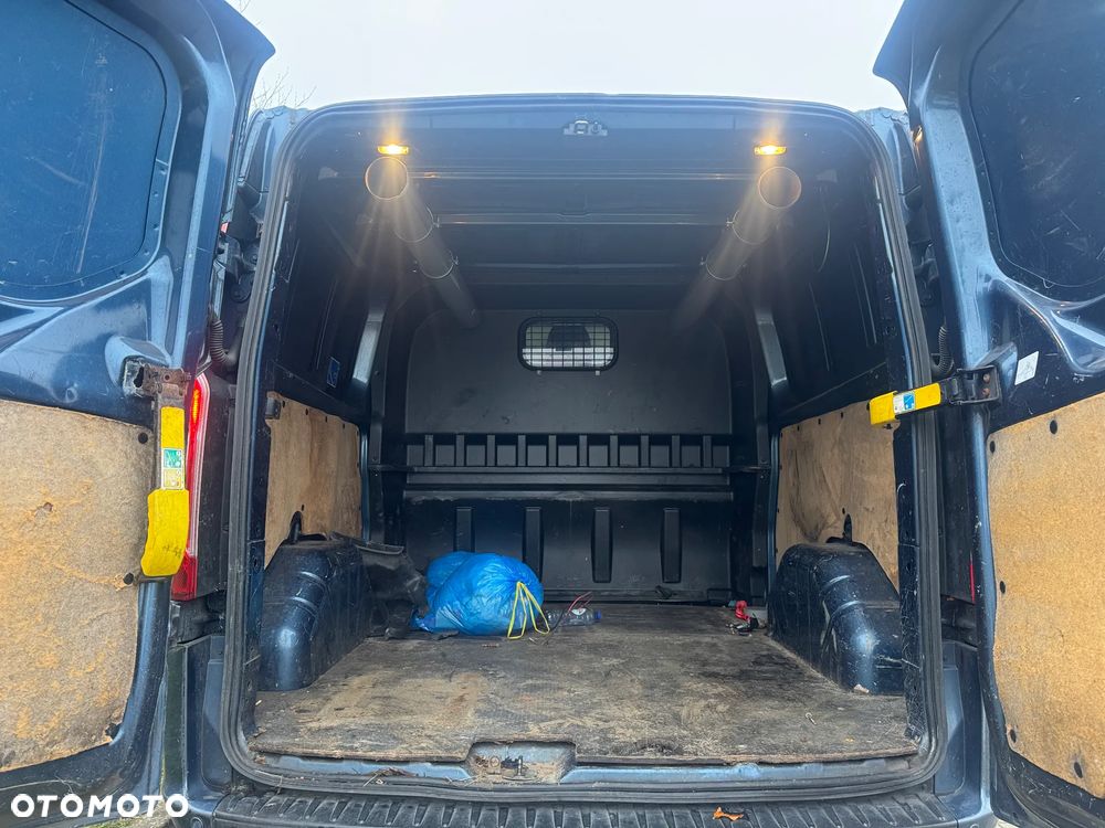 Ford CUSTOM DŁUGI 6 OSÓB - 21